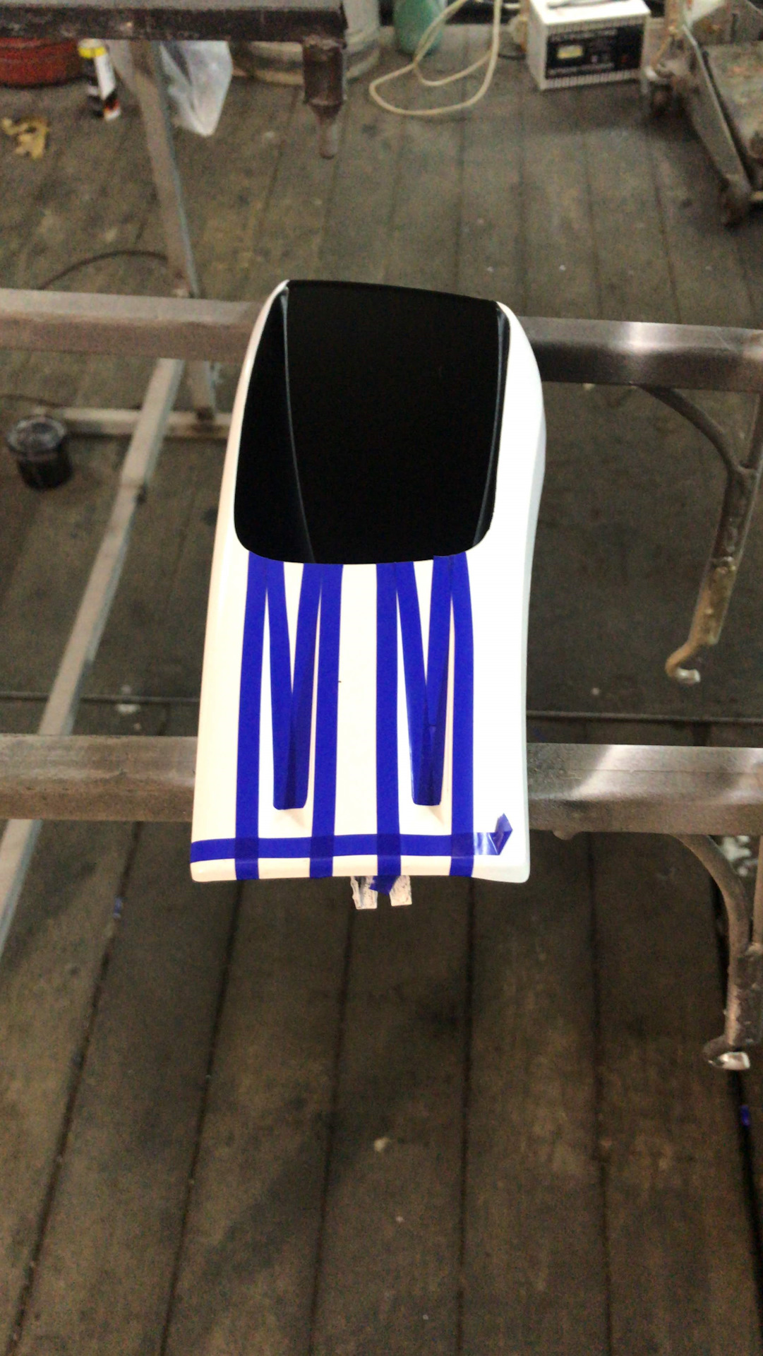 Замена левой подушки двигателя — Nissan Serena Mk III (C25), 2 л, 2008 ...