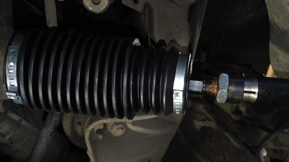 . — BMW 5 series (E39)