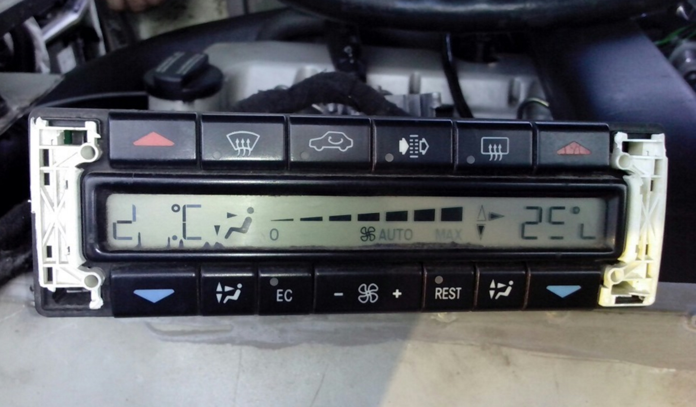 Климат контроль мерседес 210. W210 блок климат контроля. Мерседес 210 климат контроль. Мерседес 210 климат контроль. Климат контроль мерседес w210.