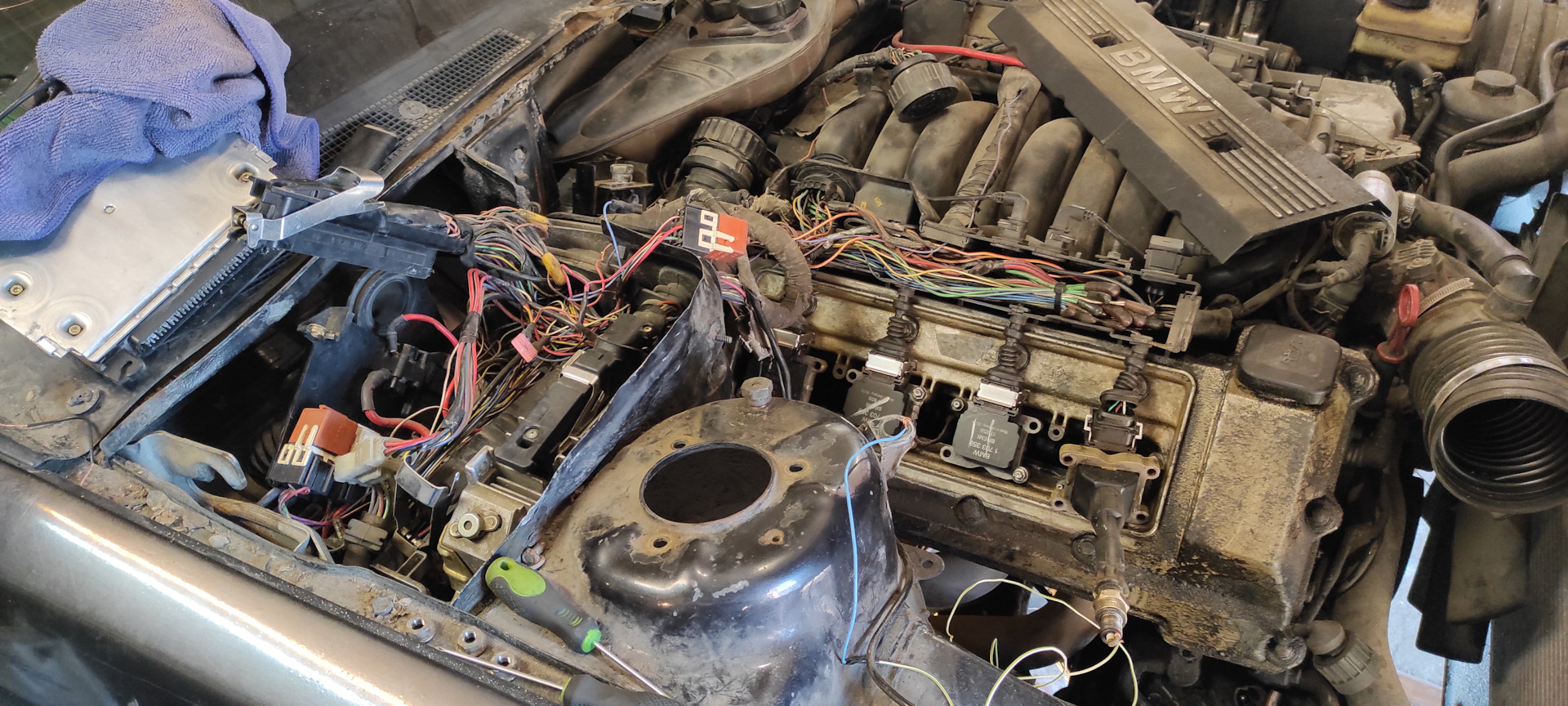 Bmw e32 нет искры