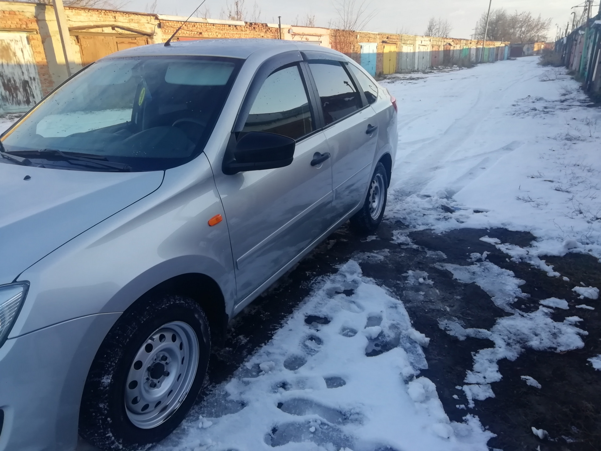 Лампы в дхо — Lada Гранта Лифтбек (1G), 1,6 л, 2014 года | аксессуары ...