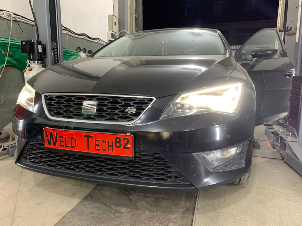 Даунпайп и полный выпуск. — SEAT Leon FR (Mk3), 1,8 л, 2014 года ...