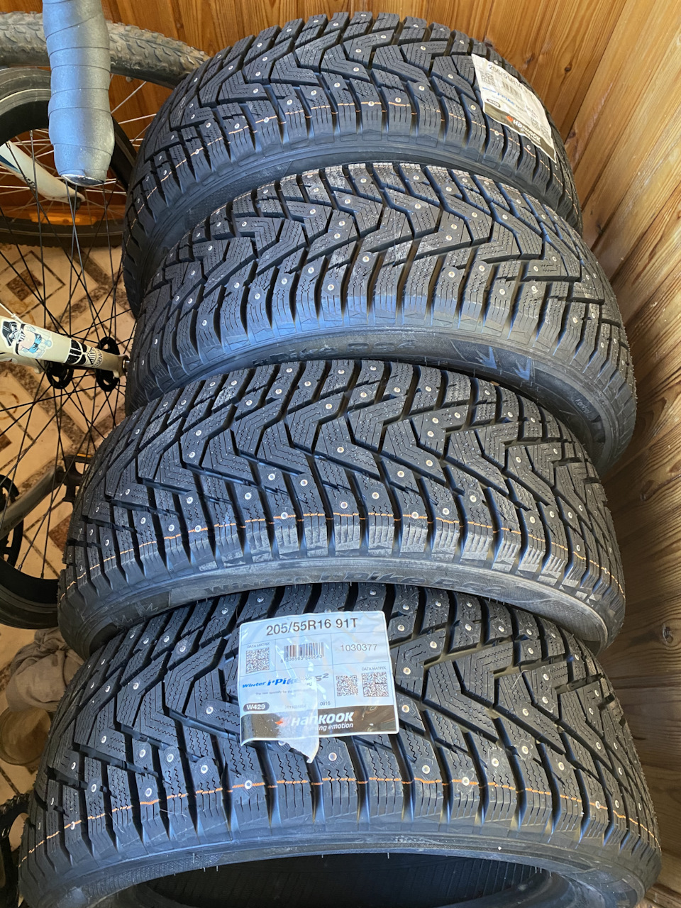 Летняя шины hankook r14. Летняя резина на гранту Ханкук r14. Шины ви 201.