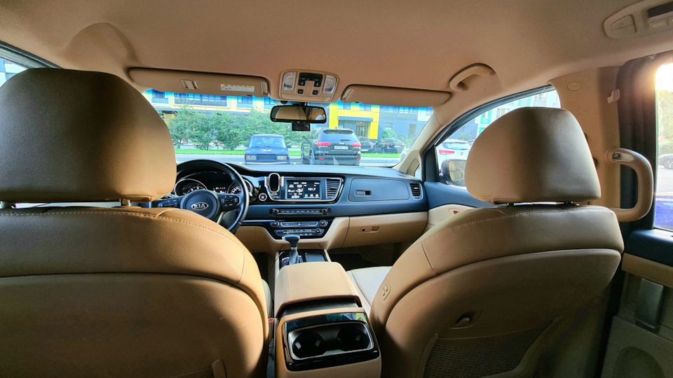 Фото в бортжурнале KIA Carnival (3G)