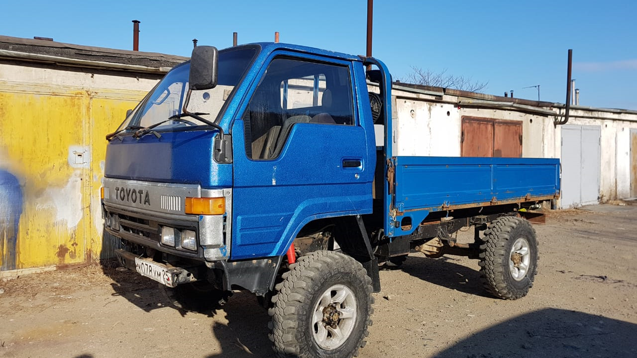 Toyota TOYOACE. Toyota TOYOACE 4wd. Toyota TOYOACE 4wd двухкабинник. Toyota TOYOACE 4.