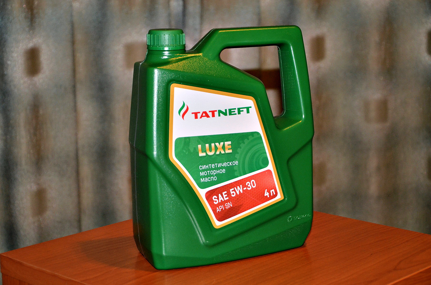 Татнефть масло 5w 30. TATNEFT Luxe Pao 5w-40. TATNEFT Luxe Pao 5w30. Масло моторное Татнефть синтетик 5w-40. Pao синтетика.