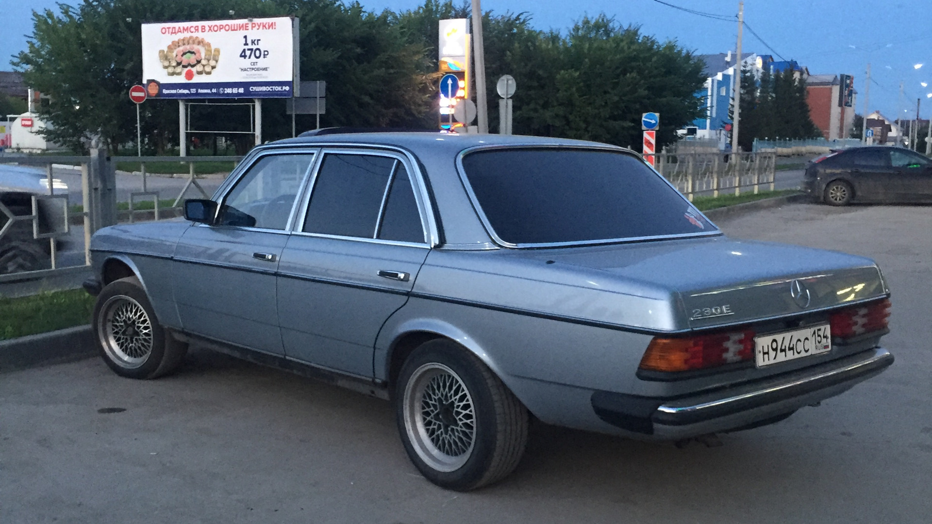 Mercedes-Benz W123 2.3 бензиновый 1984 | 🇩🇪 на DRIVE2