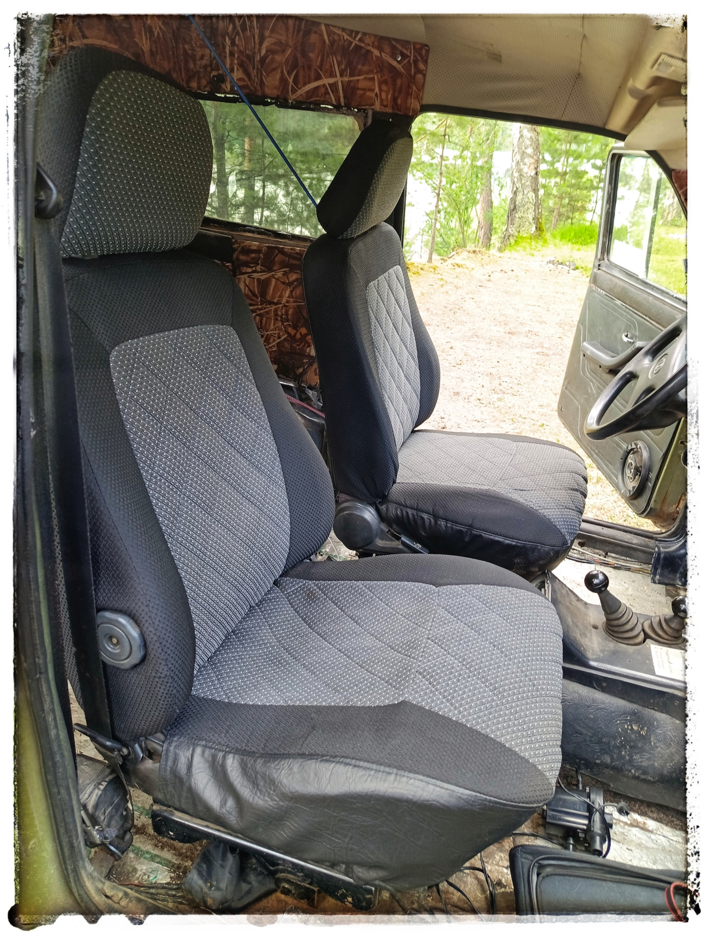 Заднее сиденье от иномарки в Ниву. Часть 2, итоговая. — Lada 4x4 3D, 1 ...