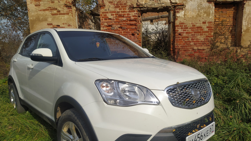 SsangYong Actyon БеЛыЙ
