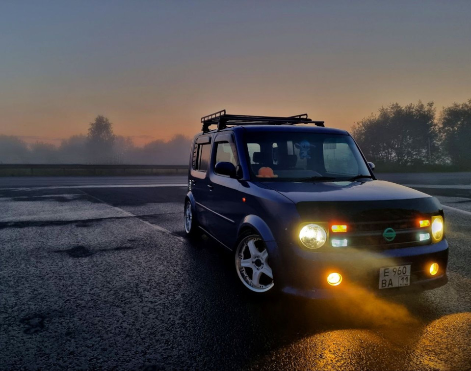 Nissan Cube JDM