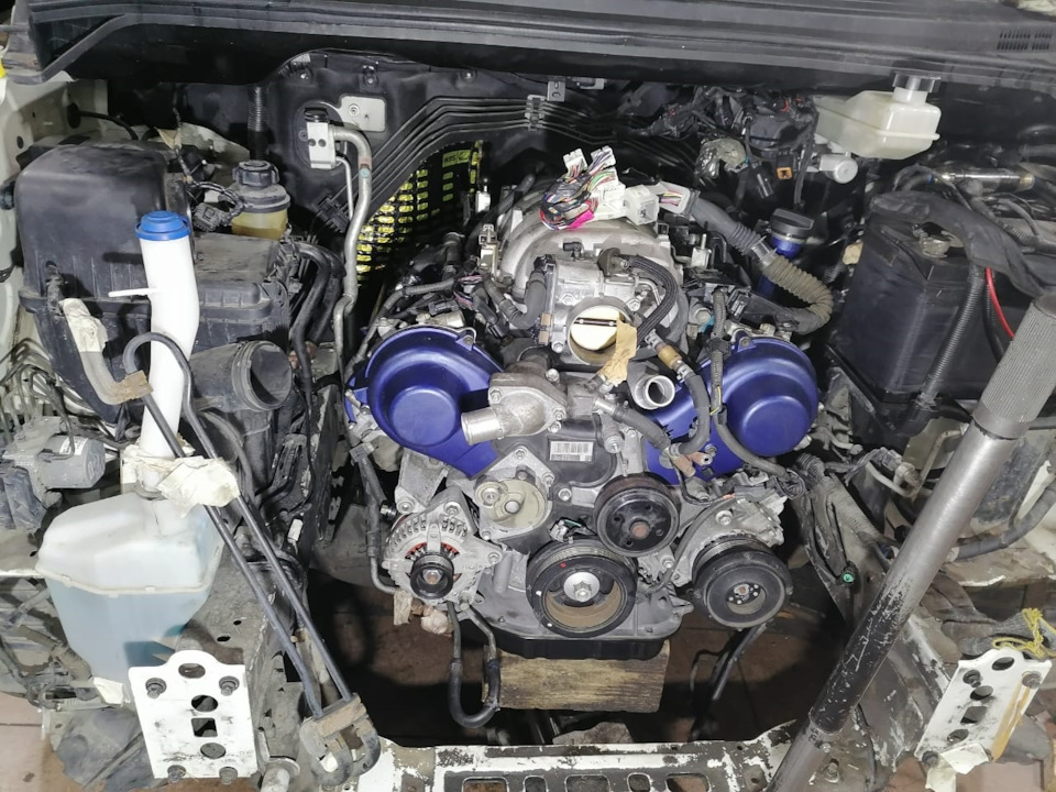 Дизельный двигатель в сборе D4CB Hyundai Grand Starex H-1 и Kia Sorento (Соренто)