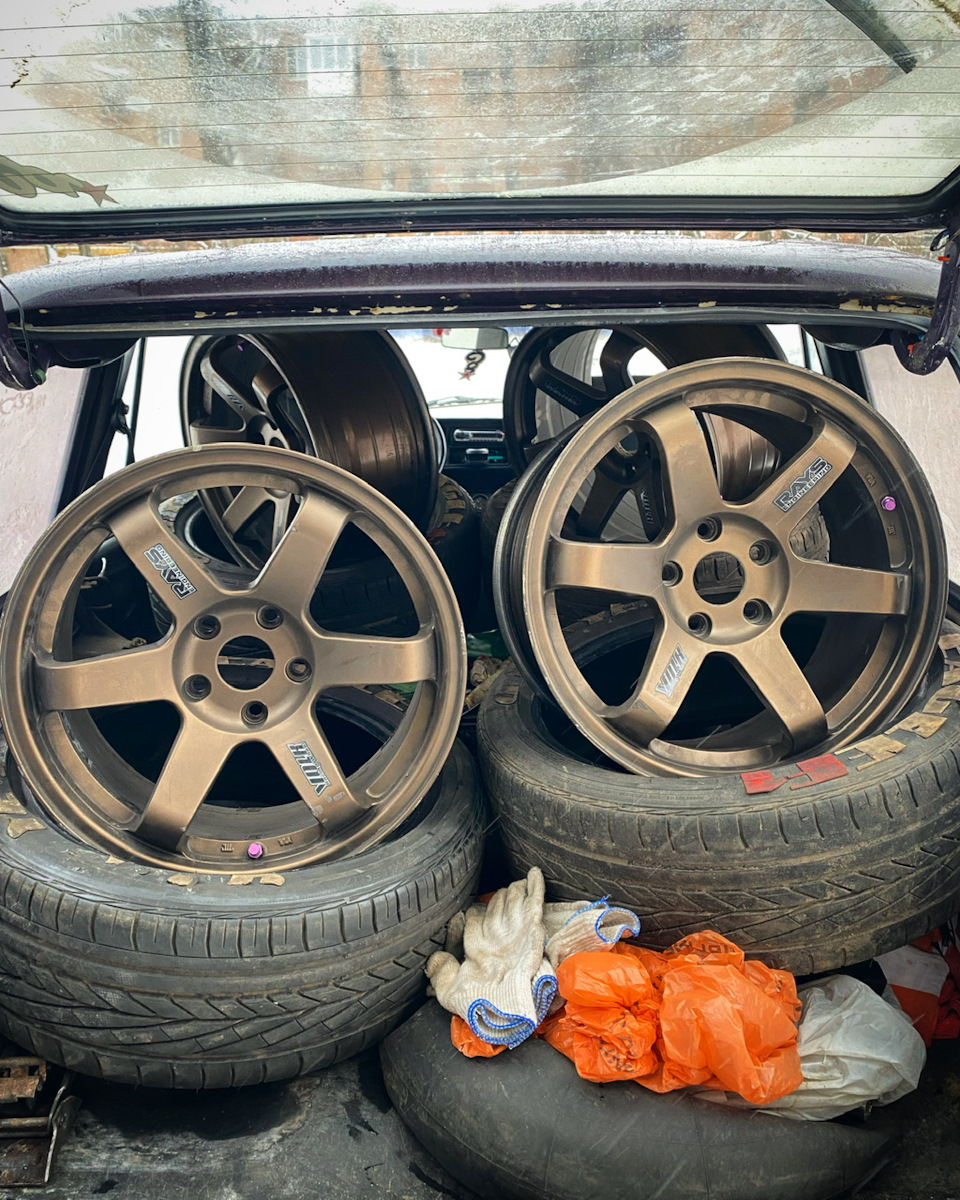 #68 Rays volk racing te37 — Nissan Skyline (R32), 2,5 л, 1992 года ...
