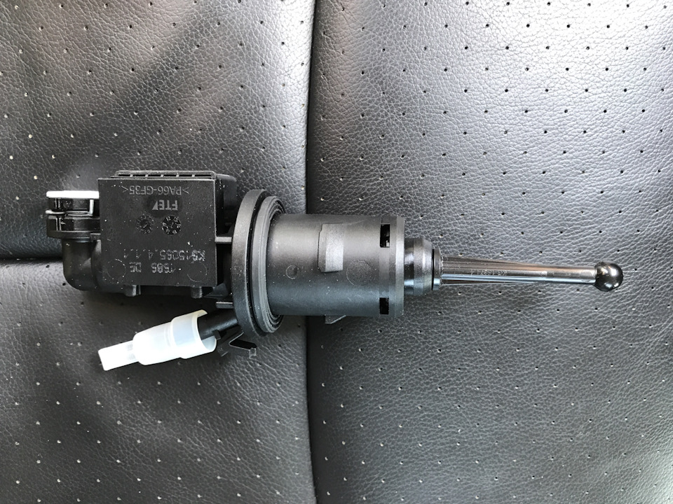 Эпопея со сцеплением! Ошибка датчика положения педали сцепления! Падает ...