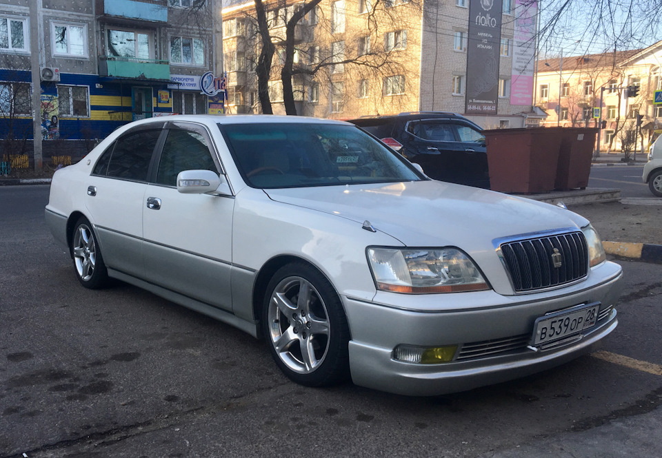 Toyota Crown Estate s170