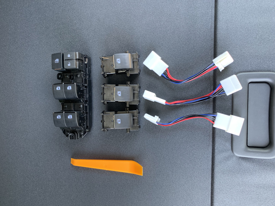 Не работает стеклоподъемник рав 4. Не поднимается стеклоподъемник тигуан ошибка00956. Блок управления стеклоподъёмниками тойота рав 4 2007. Не работает стеклоподъемник рав 4. Не работает стеклоподъемник рав 4.