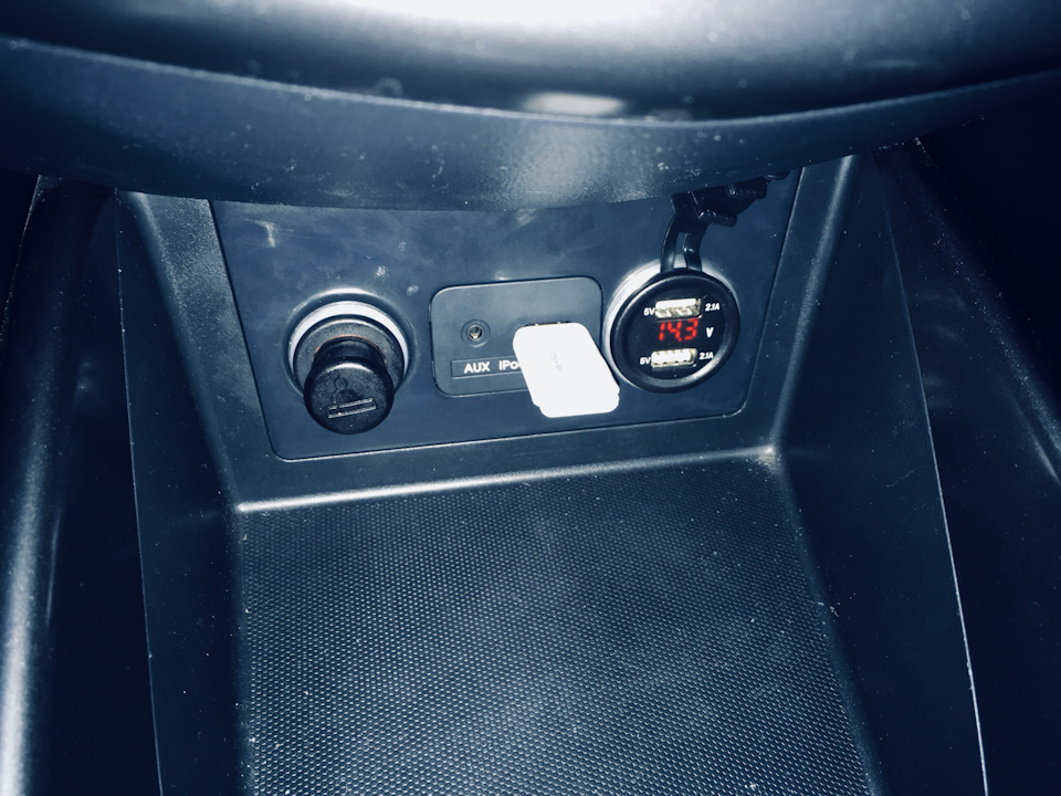 Как снять usb розетку на киа к5