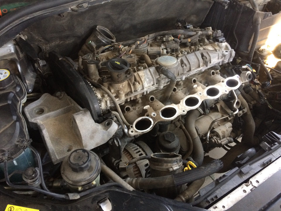 Порвался приводной ремень генератора! — Volvo S80 (2G), 2,5 л, 2008 ...