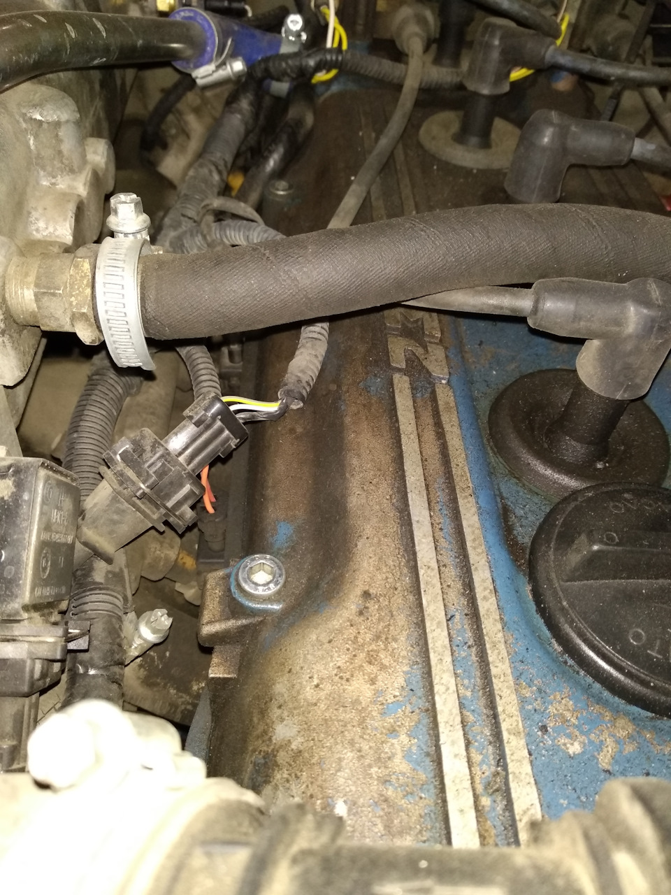 Болты клапанной крышки — ГАЗ Газель, 2,3 л, 1997 года | тюнинг | DRIVE2