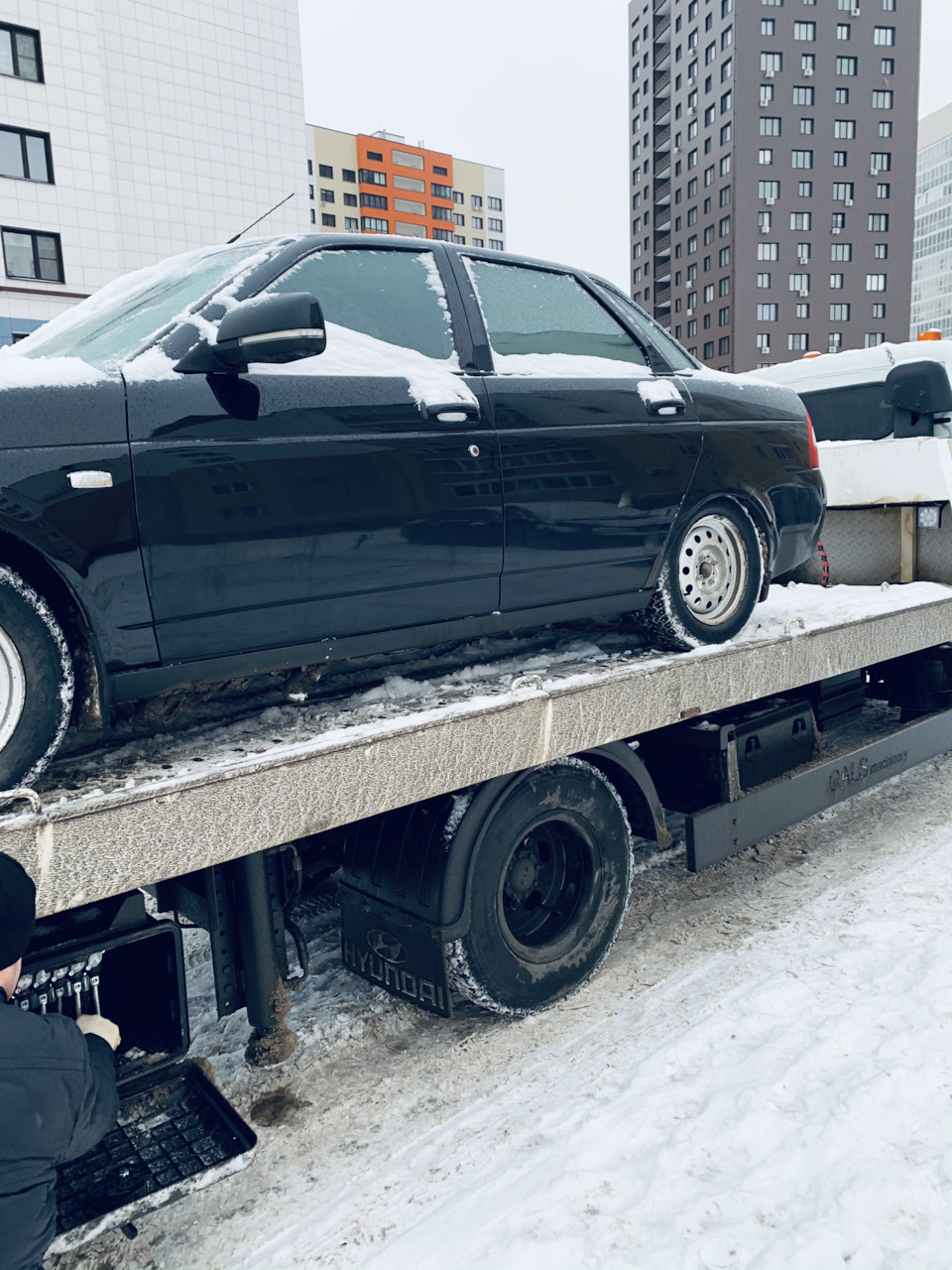 Подарки от машины к концу году 🎄 — Lada Приора седан, 1,6 л, 2013 года |  поломка | DRIVE2