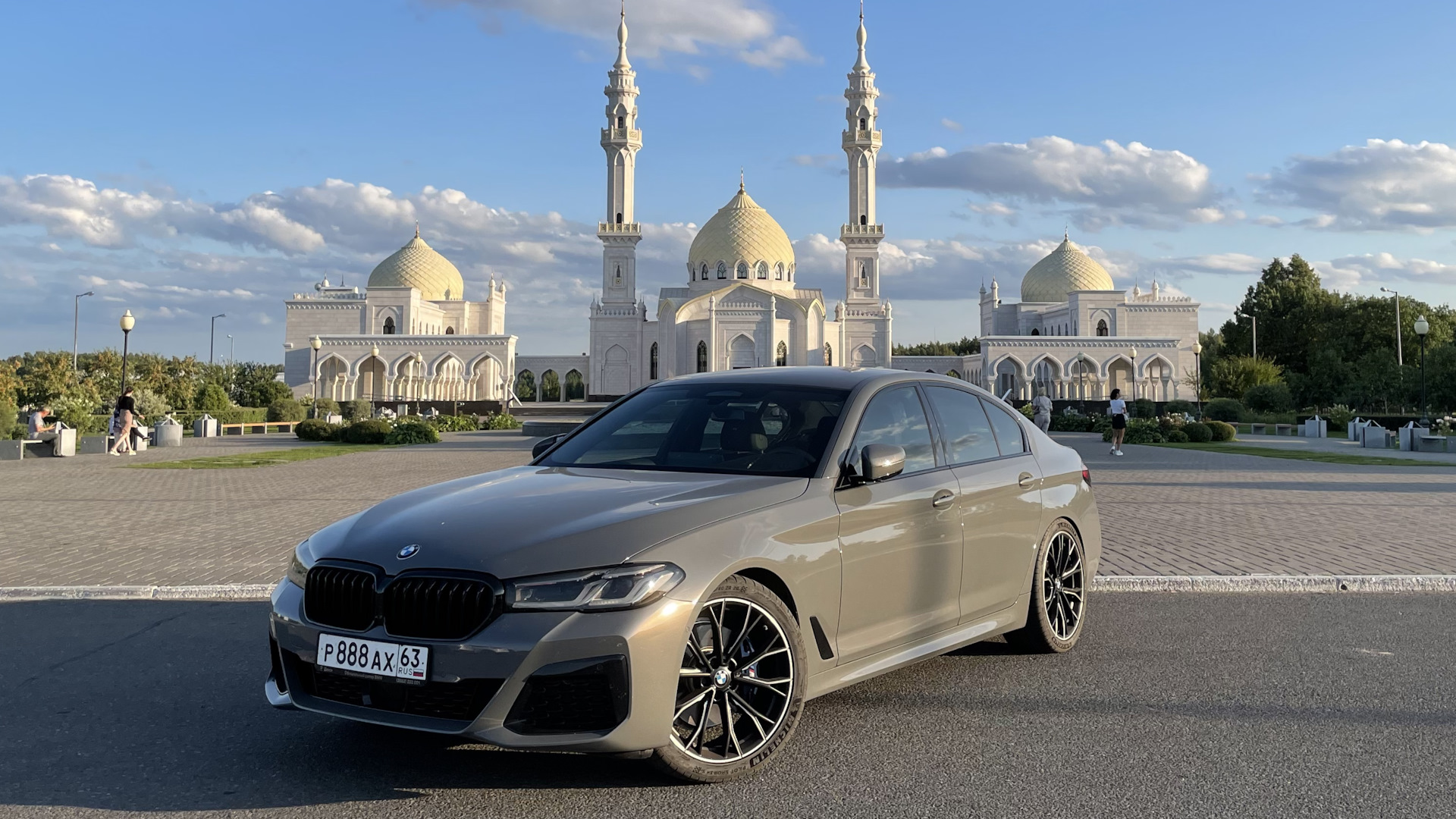 BMW 5 series (G30) 2.0 бензиновый 2021 | LCI на DRIVE2