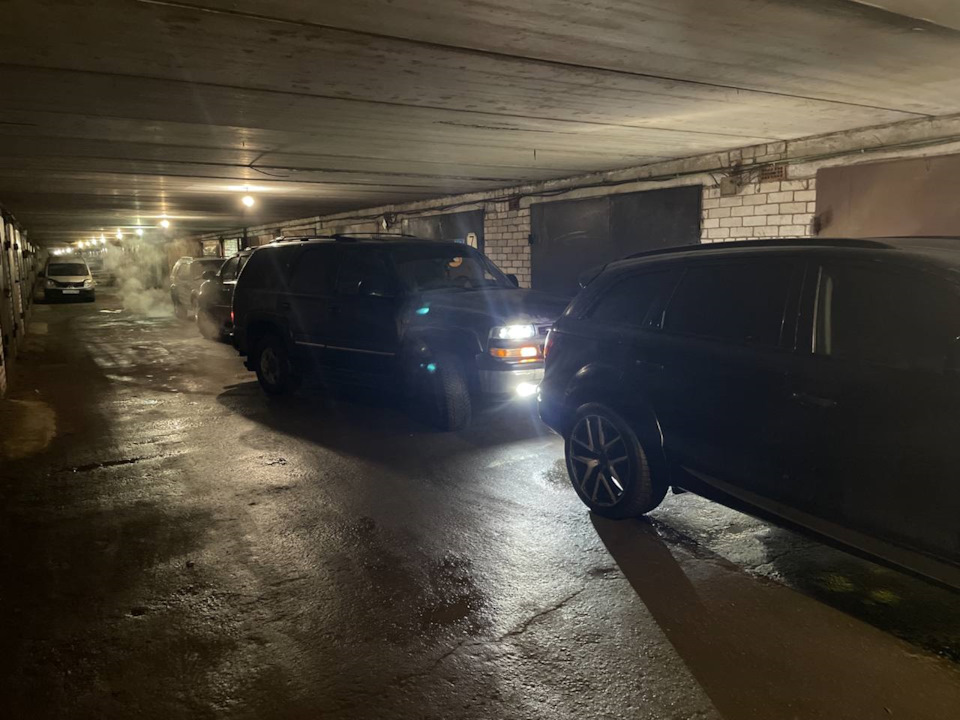 Фото в бортжурнале Chevrolet Tahoe (GMT800)