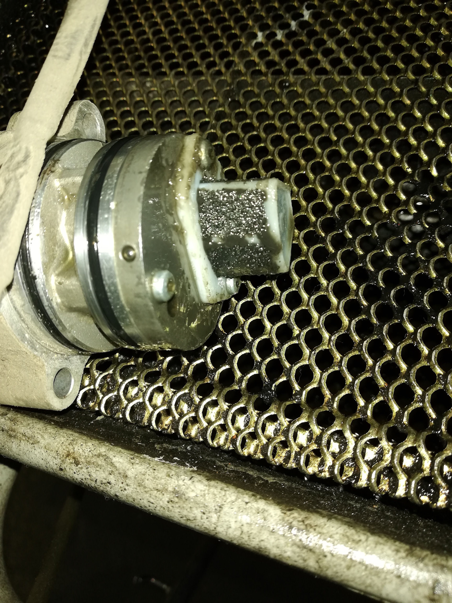 Халдекс, колодки + замена пыльника суппорта. — Volvo XC60 (1G), 2,4 л ...