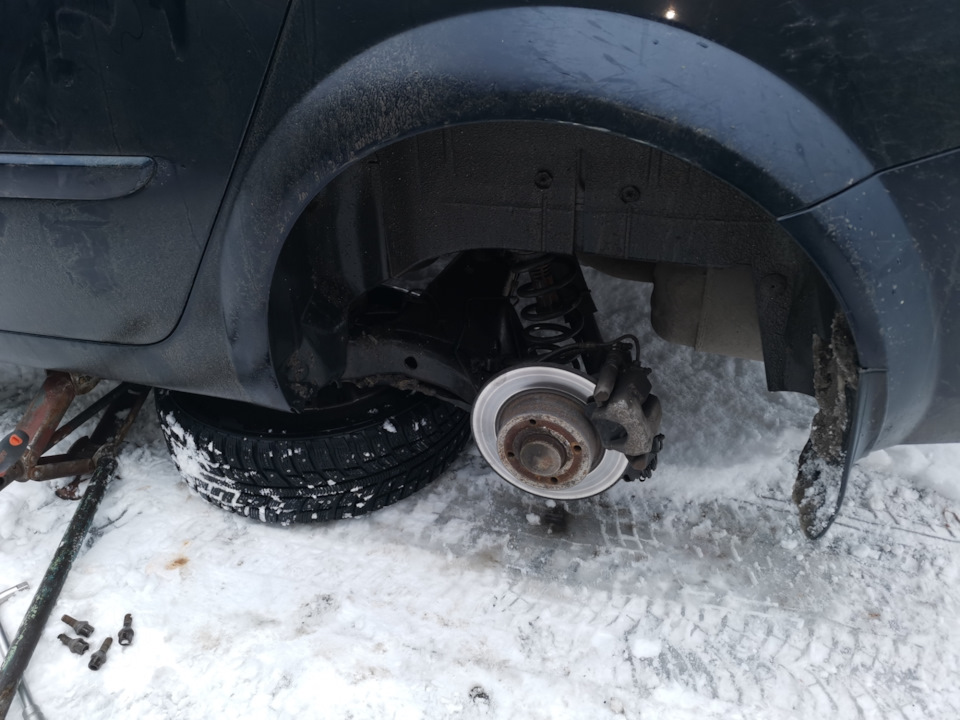 Тормозной диск. — Renault Megane II, 1,5 л, 2008 года | поломка | DRIVE2