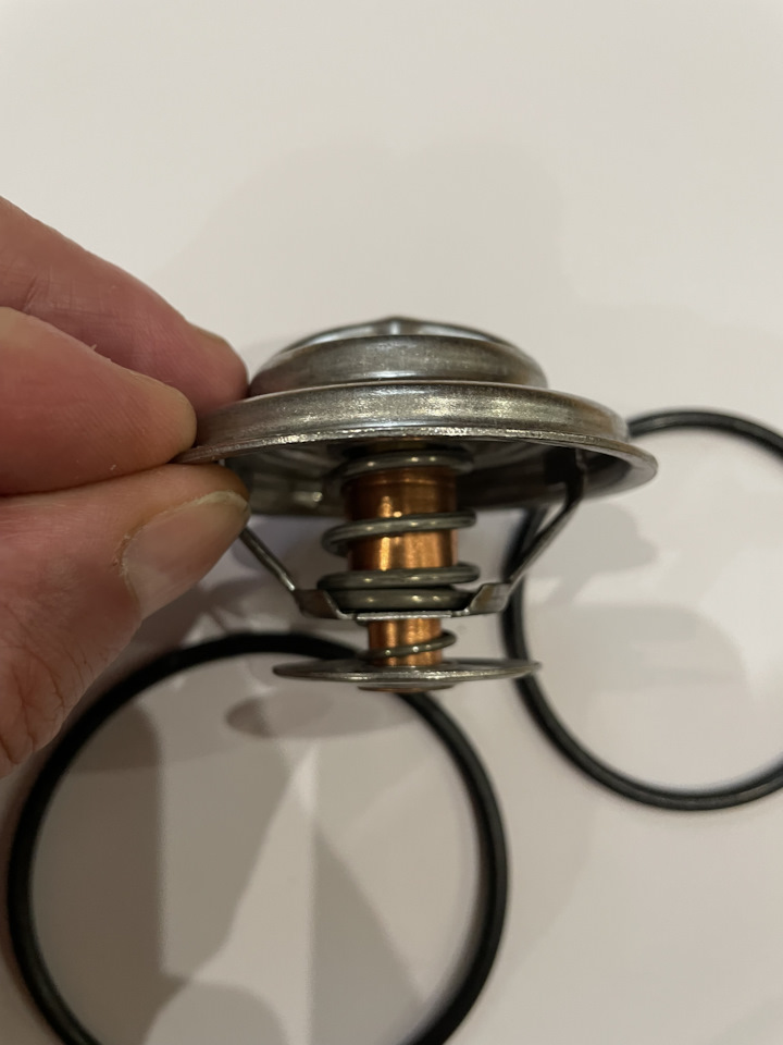 TH14392G1 Термостат GATES | Запчасти на DRIVE2