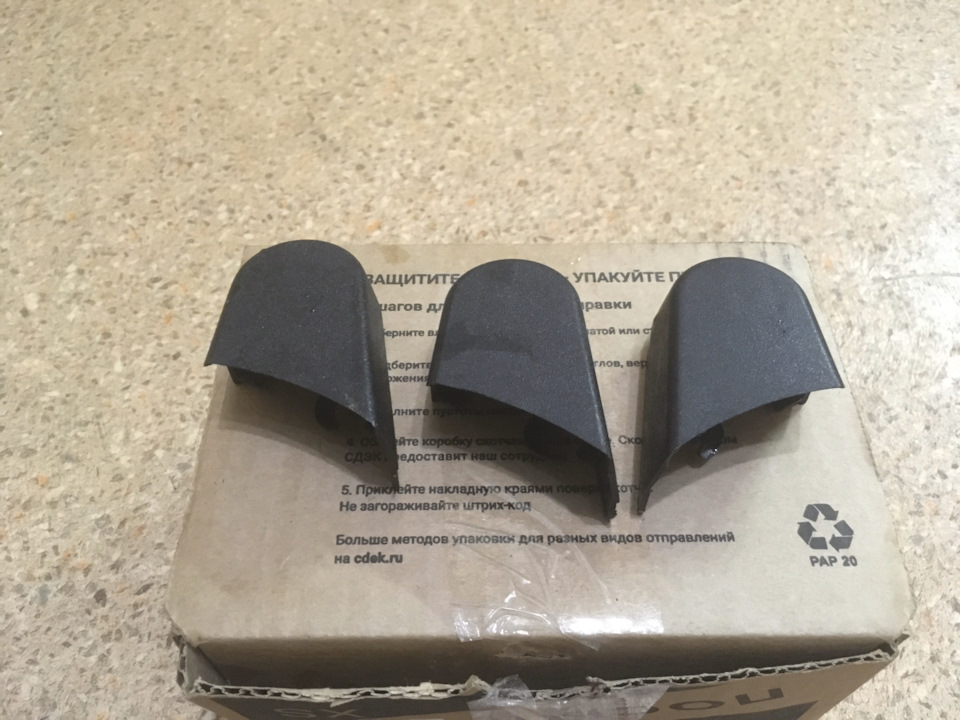 Боковые крышки RECARO номер 3 — BMW 3 series (E30), 3,5 л, 1986 года ...