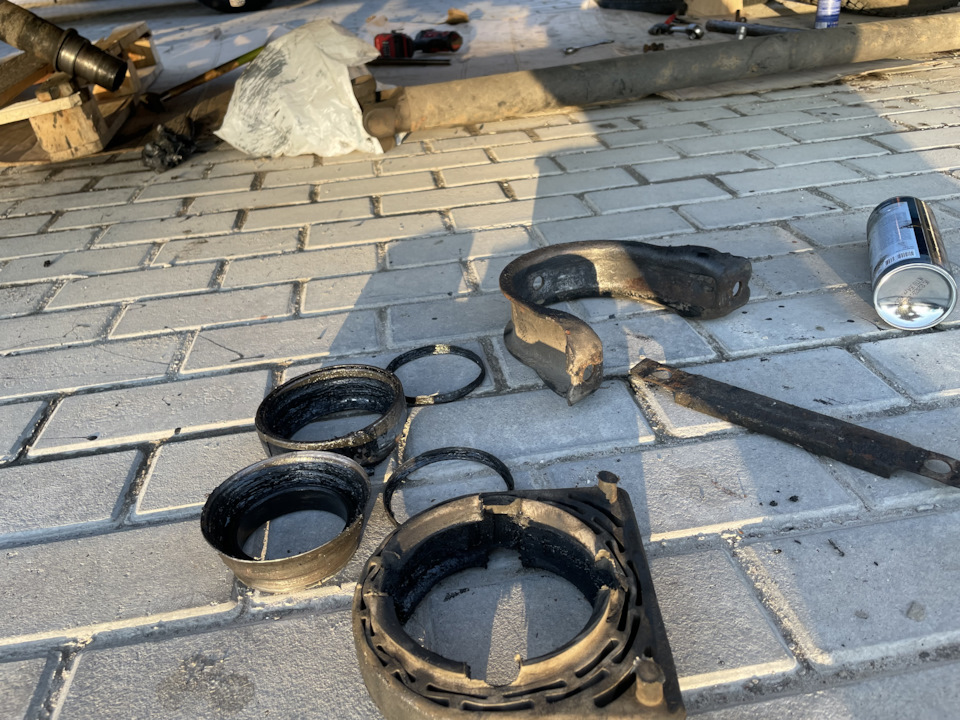 Замена подвесного подшипника — Маз 4371 Корнет, 3,8 л, 2013 года ...