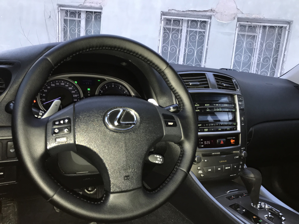 Перетяжка руля lexus is