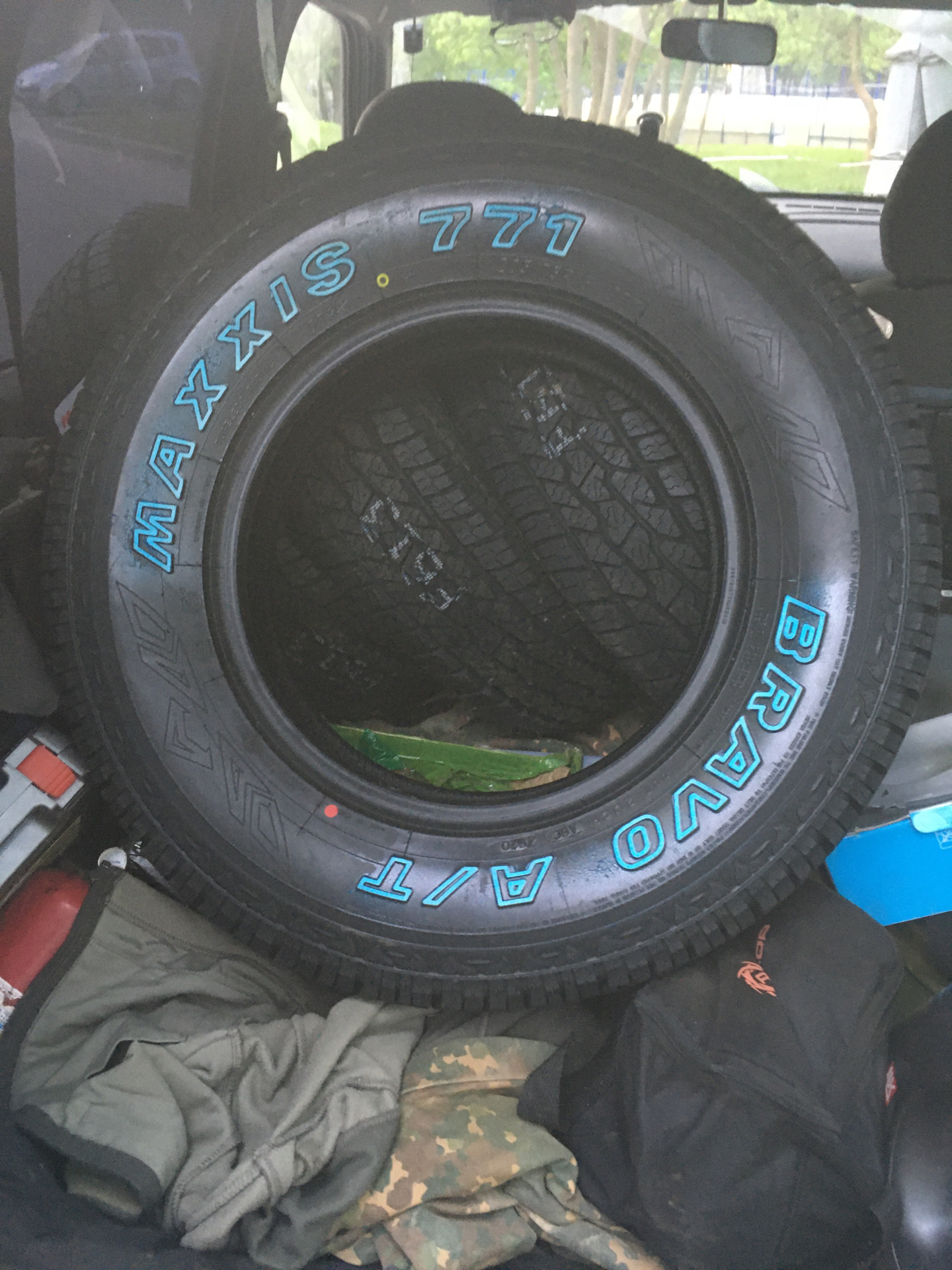 Шины максис ат 771. Maxxis Bravo Шевроле Нива. Maxxis Bravo at-771 205.75.15. Maxxis at-771 Bravo.