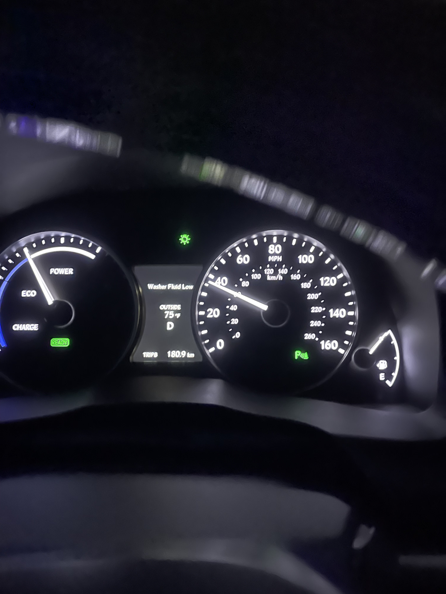 Low washer fluid на тойота. Лифан солано горит восклицательный знак. Ошибка washer fluid. Low washer fluid на тойота. Windshield washer fluid low.