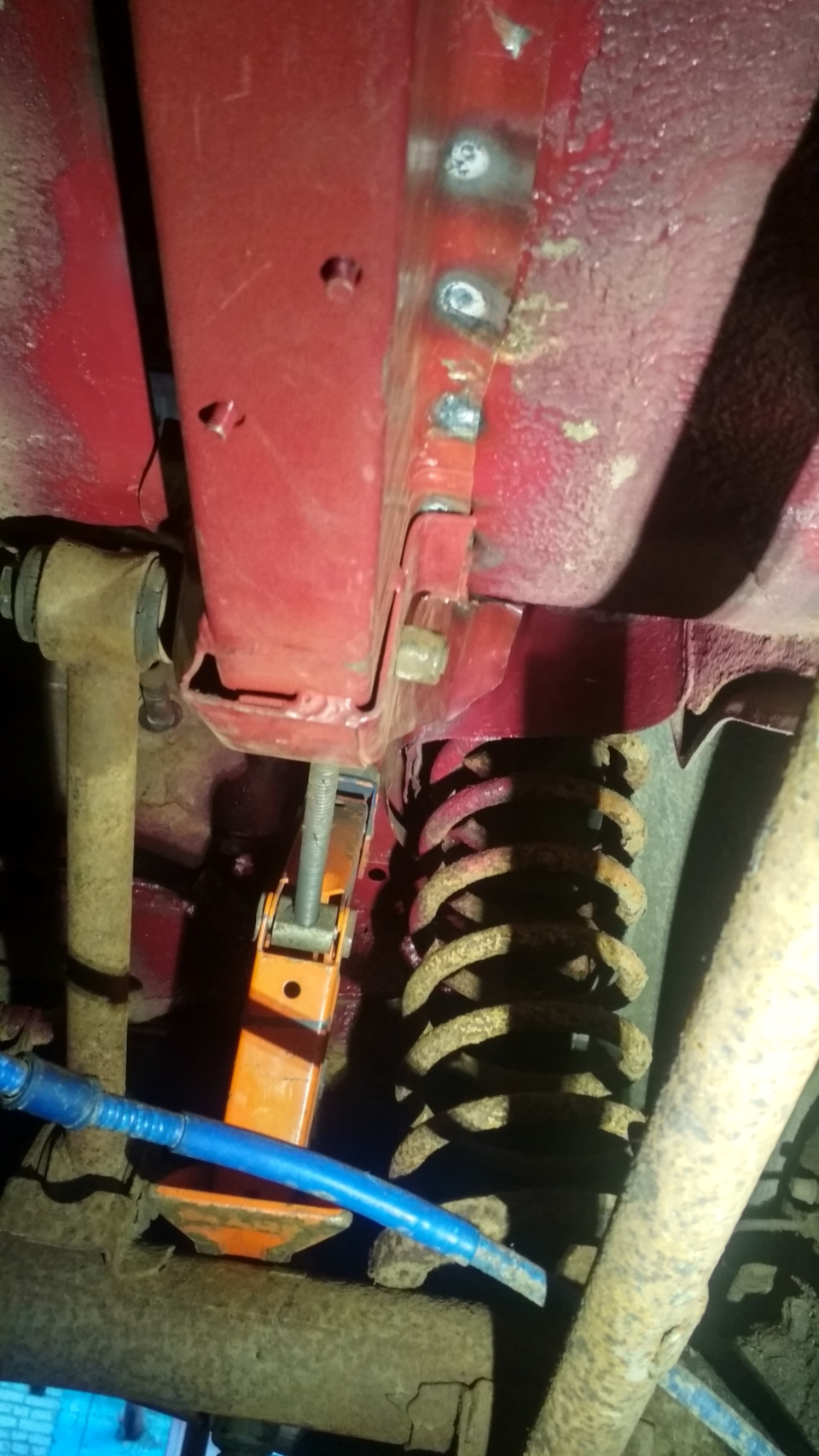 Приварка заднего лонжерона. — Lada 21047, 1,5 л, 2000 года | своими ...