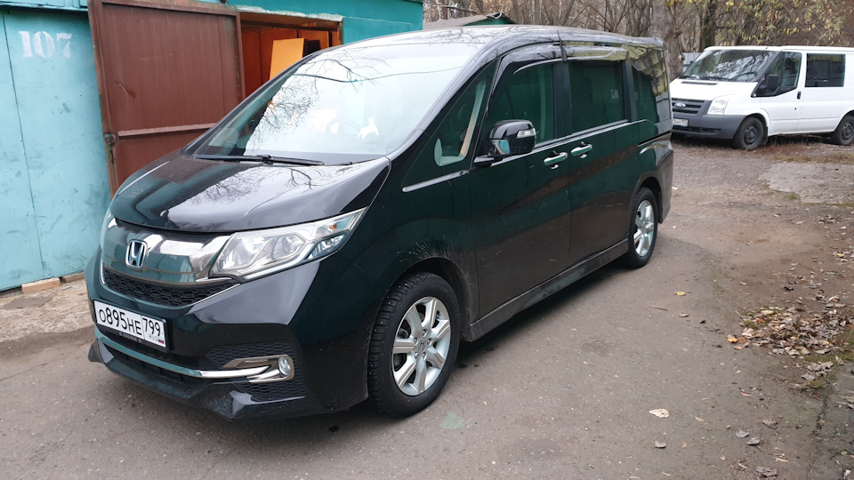 Фото в бортжурнале Honda Stepwgn (5G)