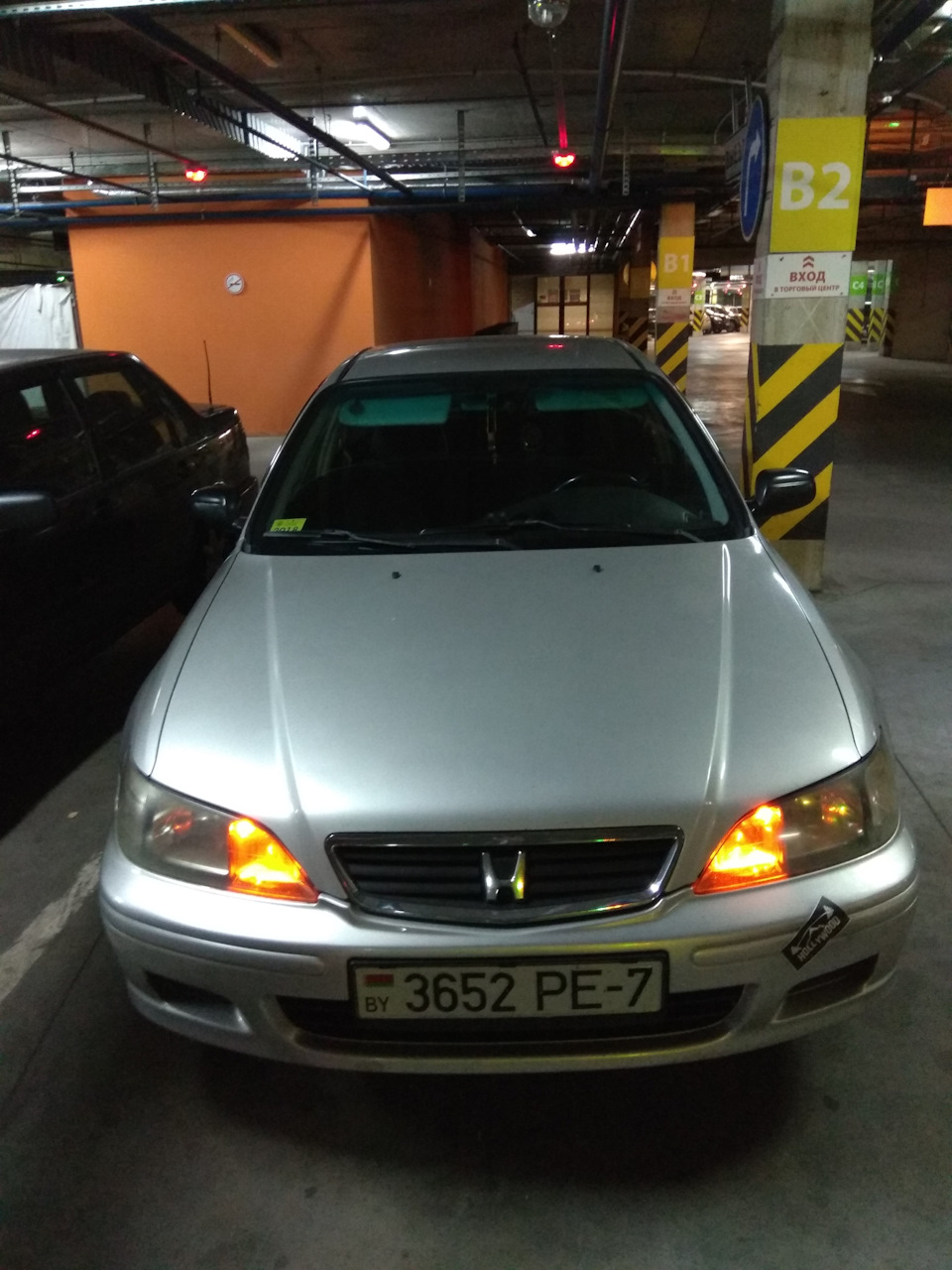 Желтые светодиоды в габариты (заморгали) — Honda Accord (6G), 1,6 л ...