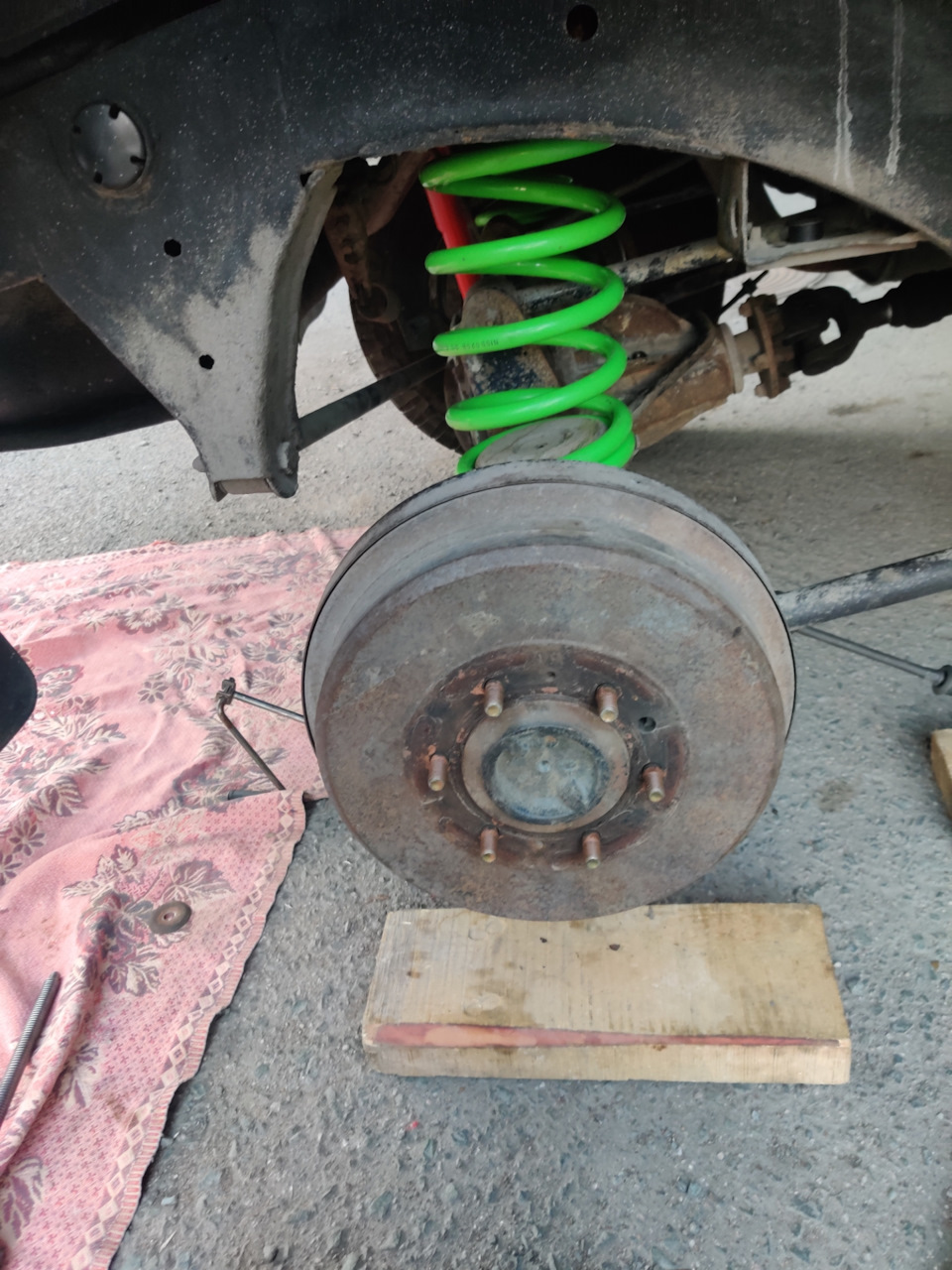 Второй на месте. — Nissan Patrol GR I (Y60)