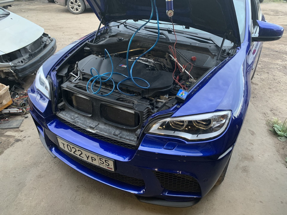 Фото в бортжурнале BMW X6 (E71/E72)
