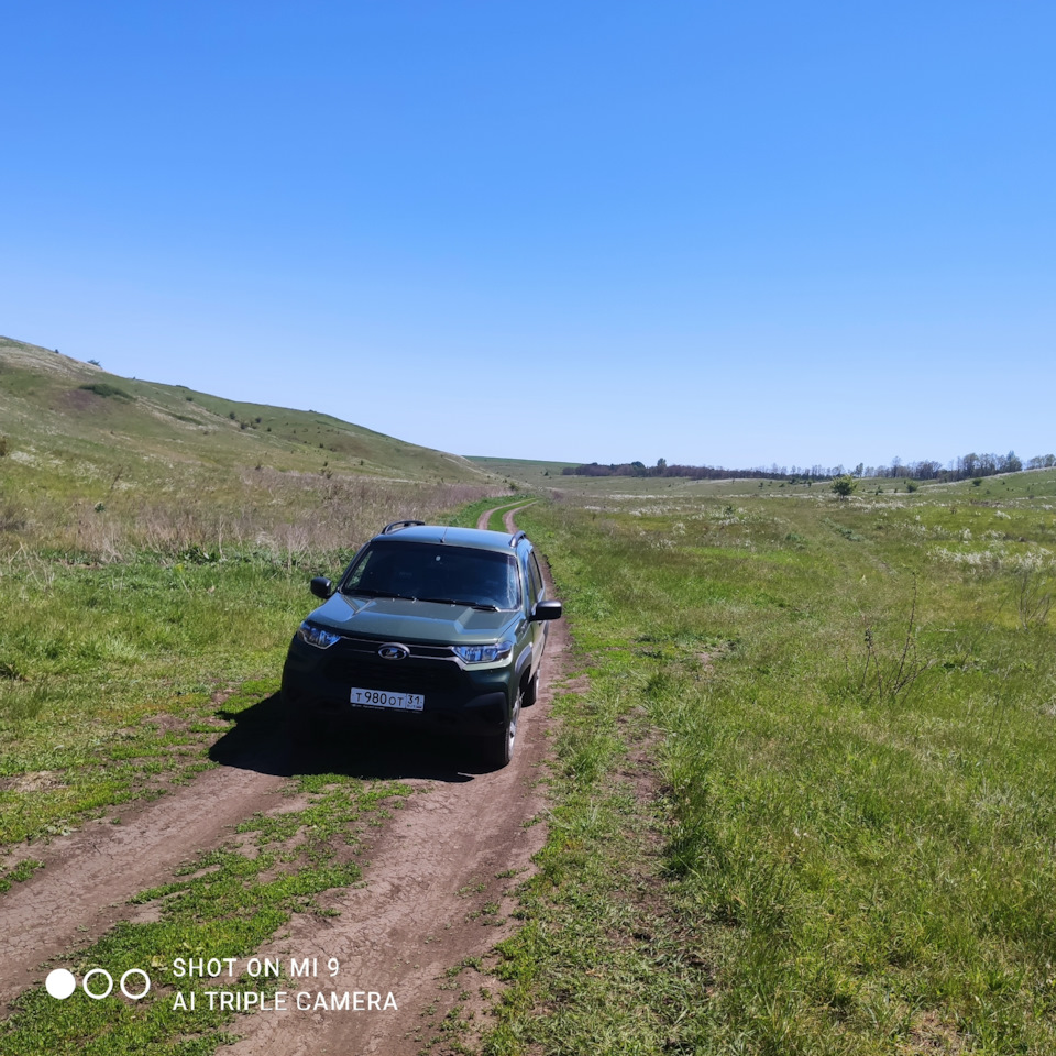 На выходные, в деревню. Что вожу с собой в багажнике. — Lada Niva Travel,  1,6 л, 2021 года | помощь на дороге | DRIVE2