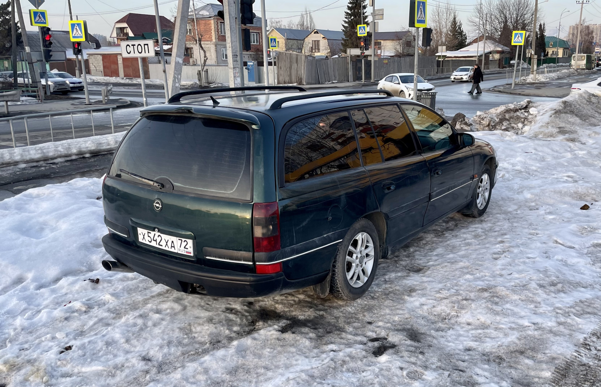 Когда одной старой машины уже мало… — Opel Omega B, 2 л, 1997 года |  наблюдение | DRIVE2