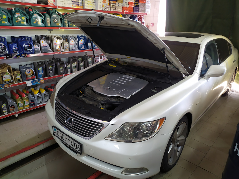 Большое ТО: Полная замена масла на АКПП + в редукторе и полная замена ...