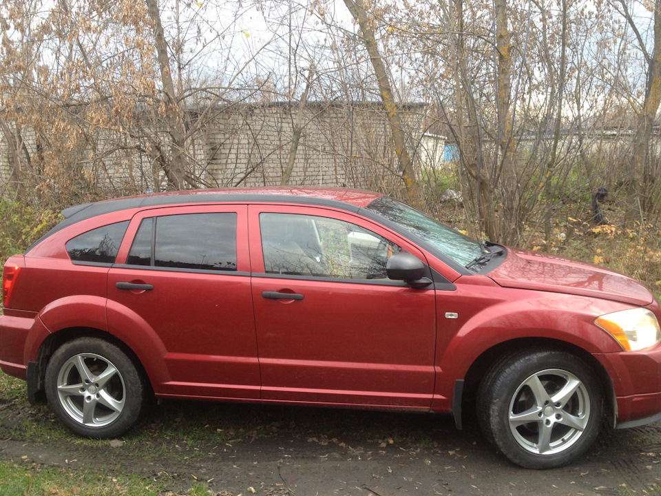 Наконец то затонировался. — Dodge Caliber, 2 л, 2006 года | тюнинг | DRIVE2