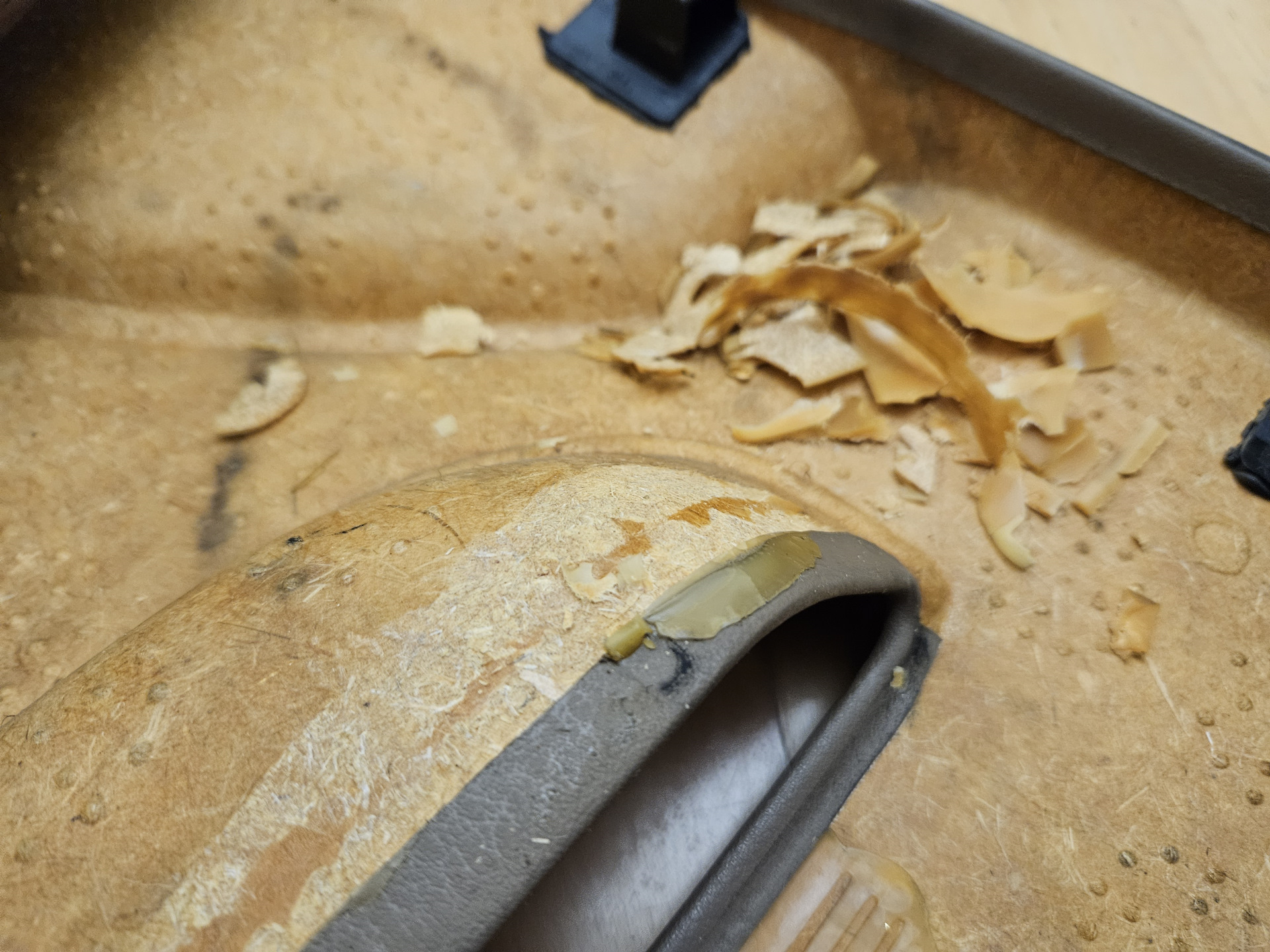 Ремонт дверной карты. — BMW 3 series (E36), 2 л, 1997 года | своими ...