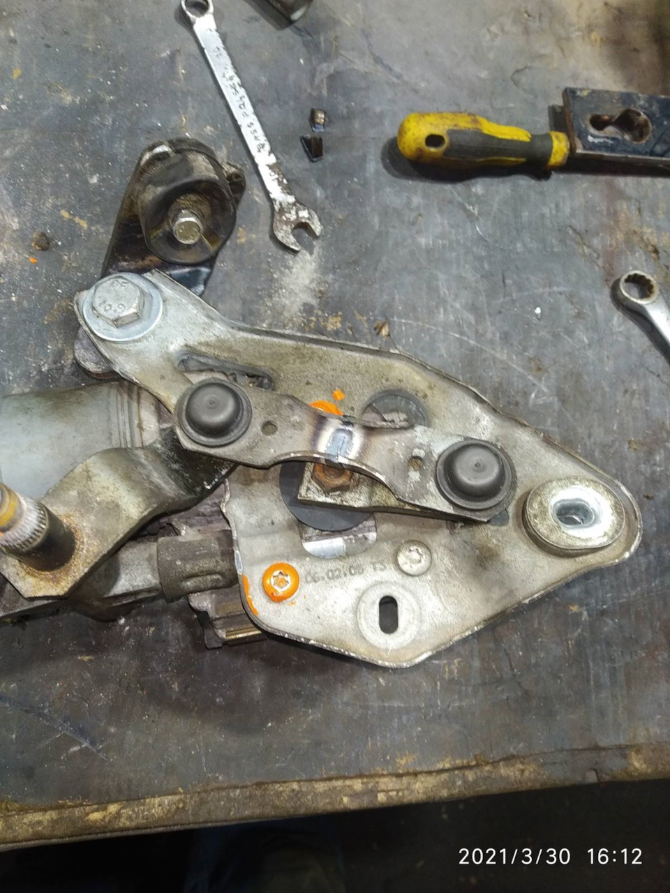 Верхнее ухо. — Citroen C5 (2G)