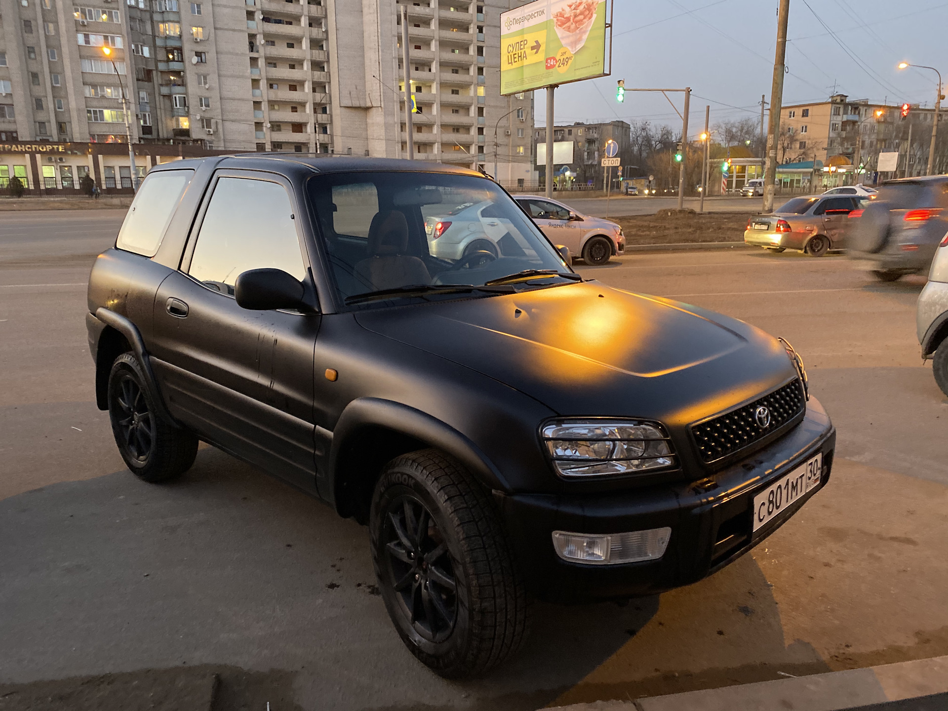 Rav4 1998. Toyota rav4 1998. Тойота рав 4 1998. Рав 4 1998.