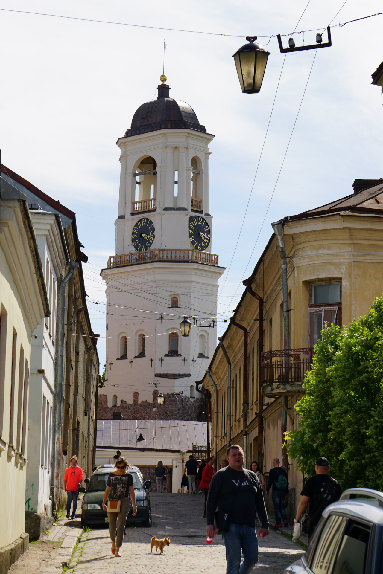 Башня с часами в выборге фото