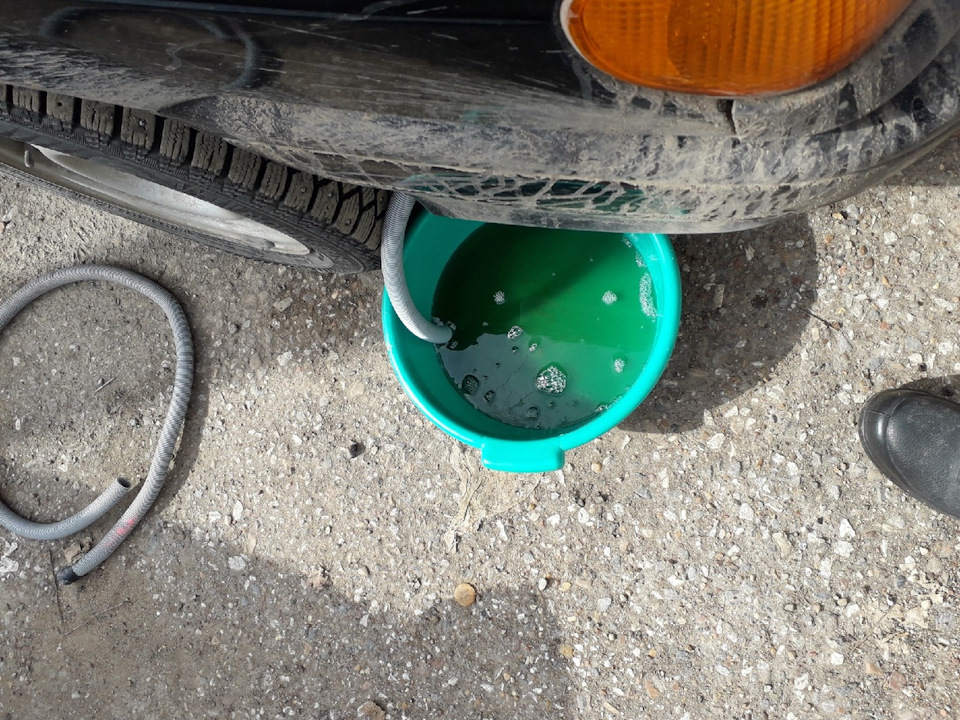 Замена краника печки — Lada 2114, 1,5 л, 2006 года | своими руками | DRIVE2