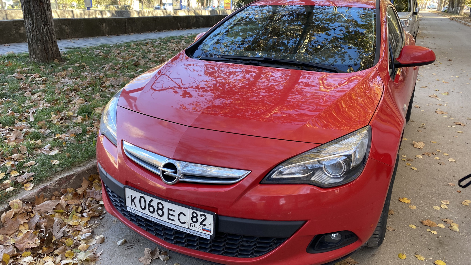 Opel Astra J GTC 1.4 бензиновый 2015 | на DRIVE2