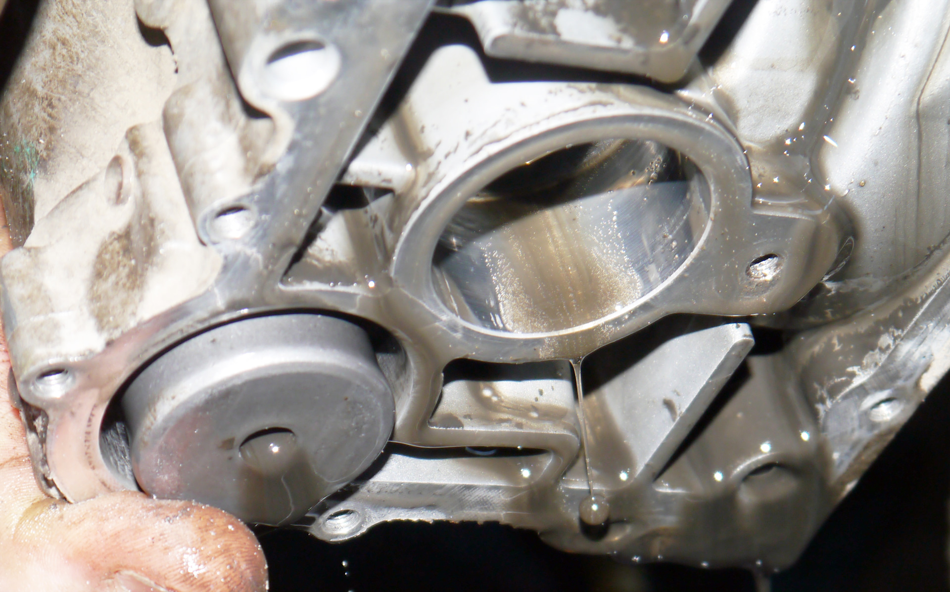 Кадиллак срх ремонт и замена масла в муфте халдекс — Topvag-Volvo на DRIVE2