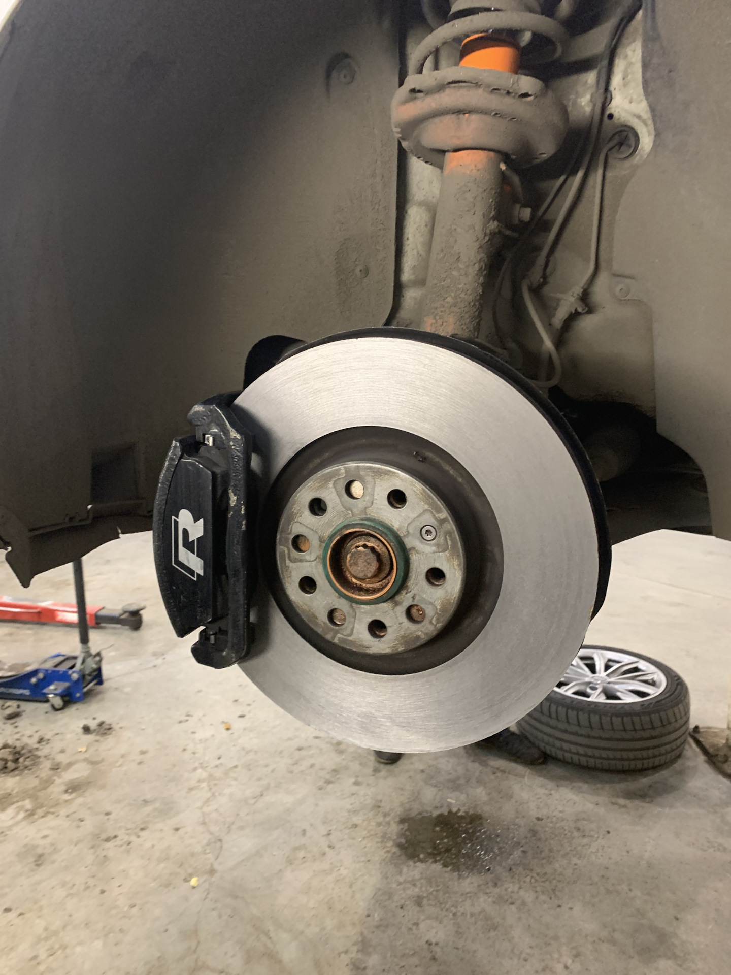 Brake KIT Golf r 340 mm — Skoda Octavia A7 Mk3, 1,8 л, 2014 года